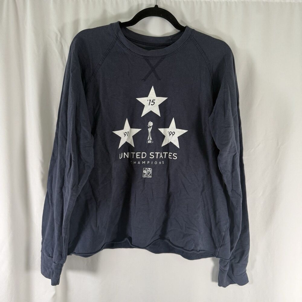 FIFA Women's World Cup 2015 Champions Sweater Women's Medium Blue Crew Neck